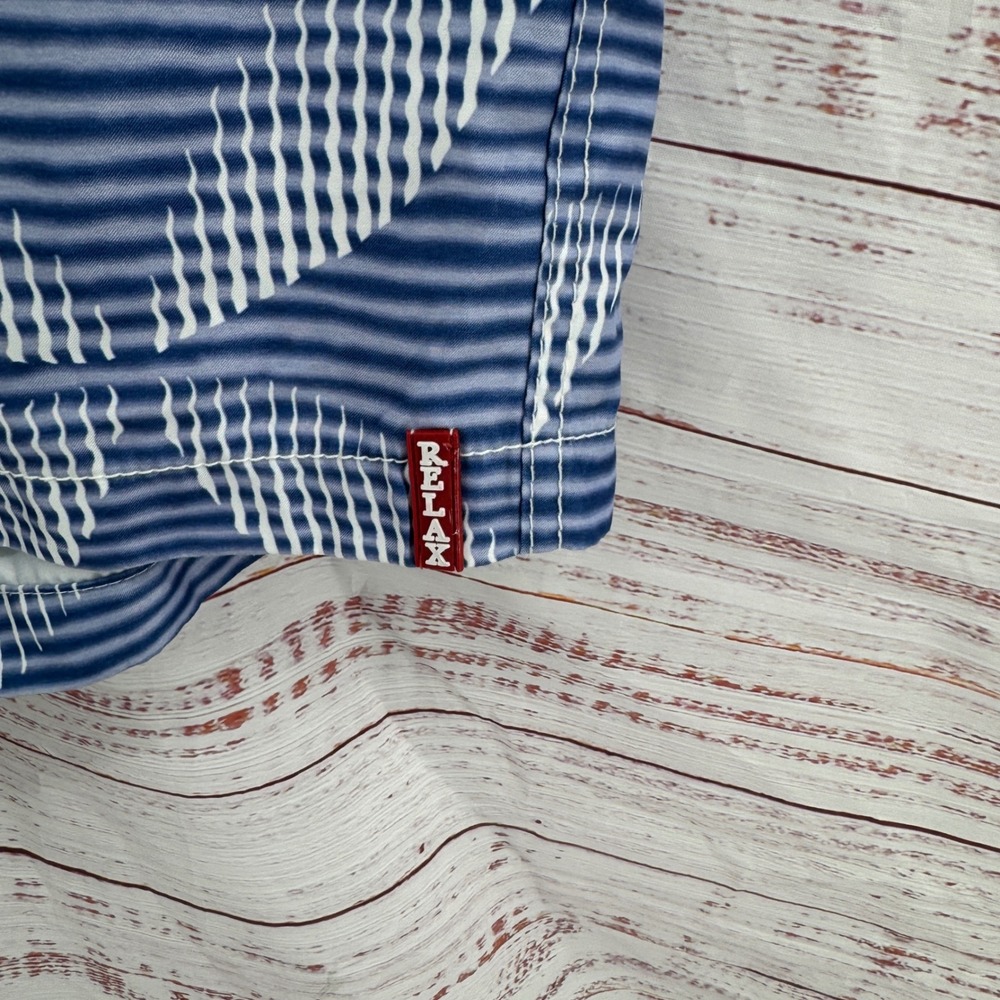 Tommy Bahama Relax Shorts Mens Large Blue Floral Board Shorts Swim Trunks Linned - Picture 4 of 8